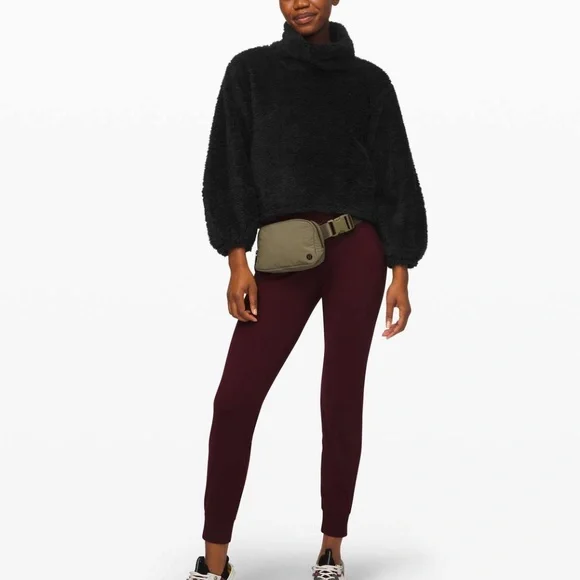 Lululemon ๐ Warmth Restore Sherpa Pullover - Picture 2 of 9